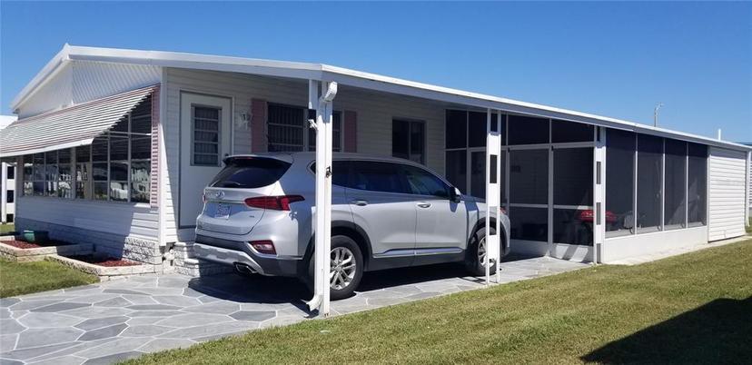 Picture of 2028 Manoa Drive, Holiday FL 34691