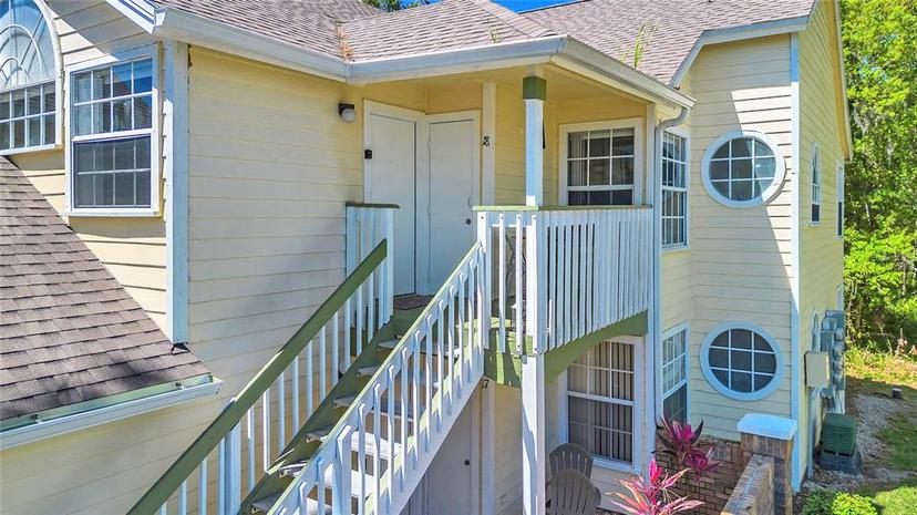 Picture of 5005 Laguna Bay Circle Unit 18, Kissimmee FL 34746