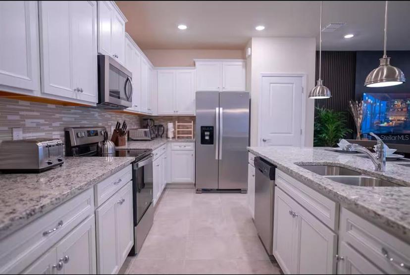 Picture of 4166 Lana Avenue, Davenport FL 33897