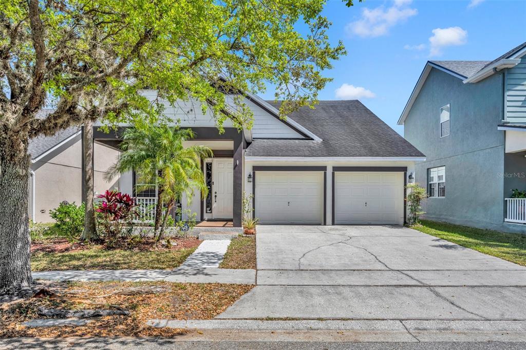 Picture of 14209 Lake Live Oak Drive, Orlando, FL 32828