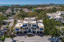 Picture of 1912 Harbourside Drive Unit 602, Longboat Key, FL 34228