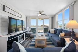 Picture of 5701 Bahia Del Mar Circle Unit 408, St Petersburg, FL 33715