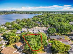 Picture of 5402 Parkway Drive, Belle Isle, FL 32809