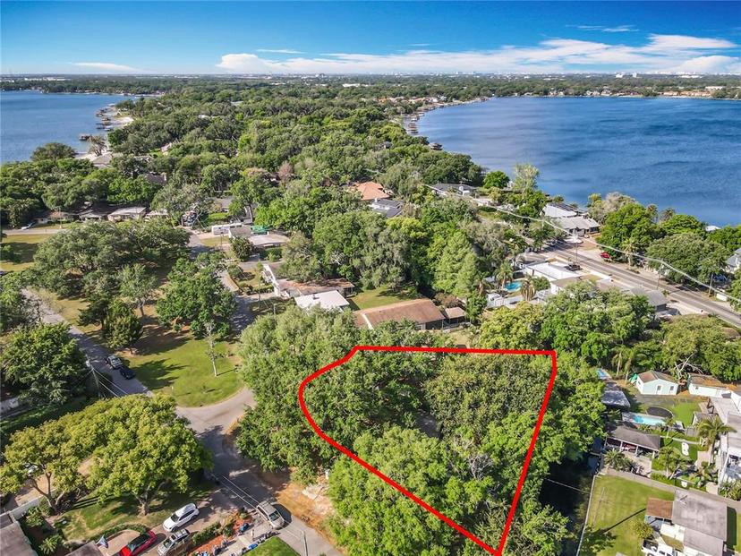 Picture of 5402 Parkway Drive, Belle Isle FL 32809