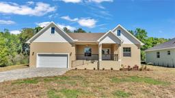 Picture of 12500 Green Oak Lane, Dade City, FL 33525