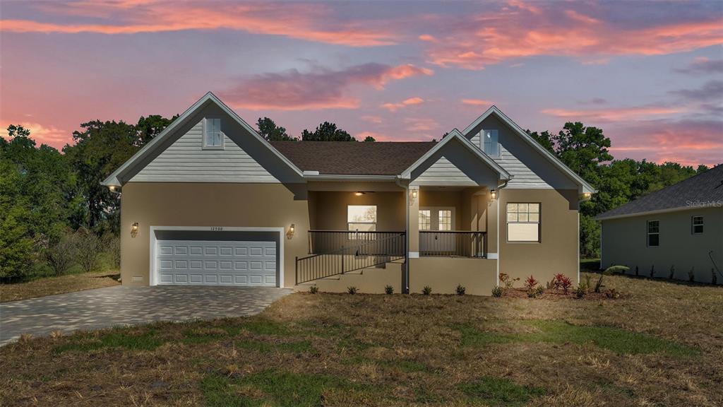 Picture of 12500 Green Oak Lane, Dade City, FL 33525