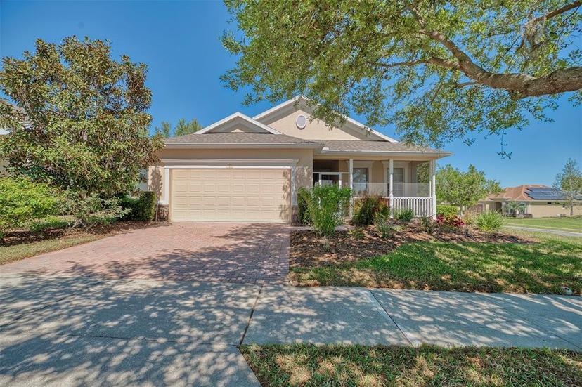 Picture of 117 Falling Acorn Avenue, Groveland FL 34736
