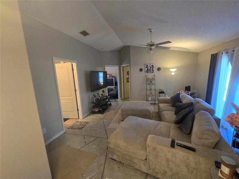 Picture of 5337 Watson Road, Riverview FL 33578