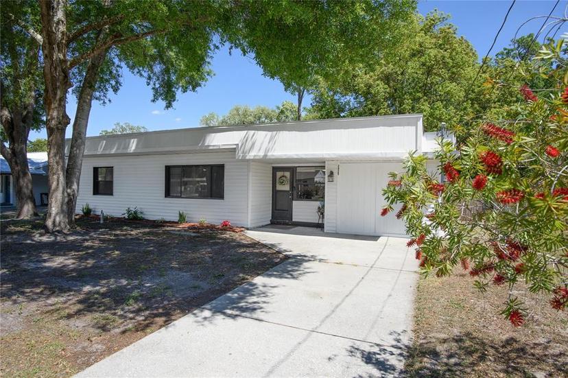 Picture of 2429 Yale Avenue, Sanford FL 32771