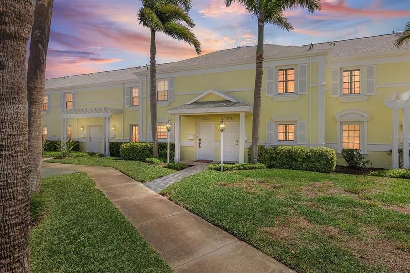 Picture of 4974 Coquina Key Drive Se, St Petersburg FL 33705