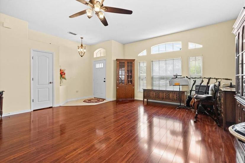 Picture of 2131 Golden Ivy Way, Apopka FL 32703