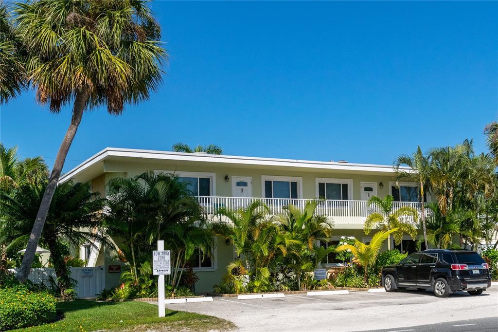 Picture of 3000 Gulf Drive Unit 3, Holmes Beach, FL 34217