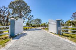 Picture of 9902 284Th St E Street E, Myakka City, FL 34251