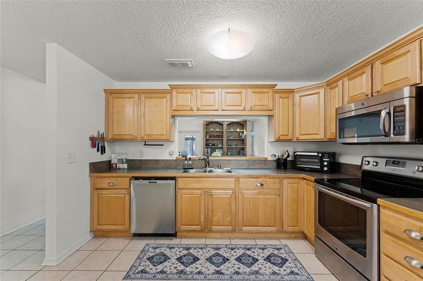 Picture of 651 Robinhood Drive, Maitland FL 32751