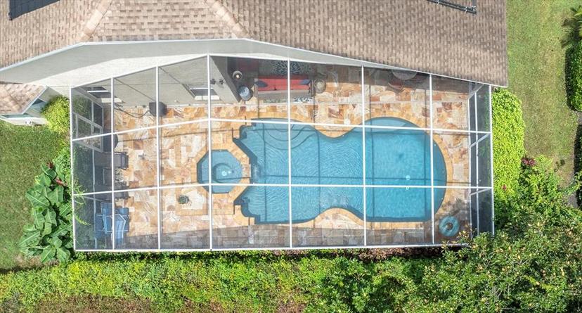Picture of 17503 Edinburgh Drive, Tampa FL 33647