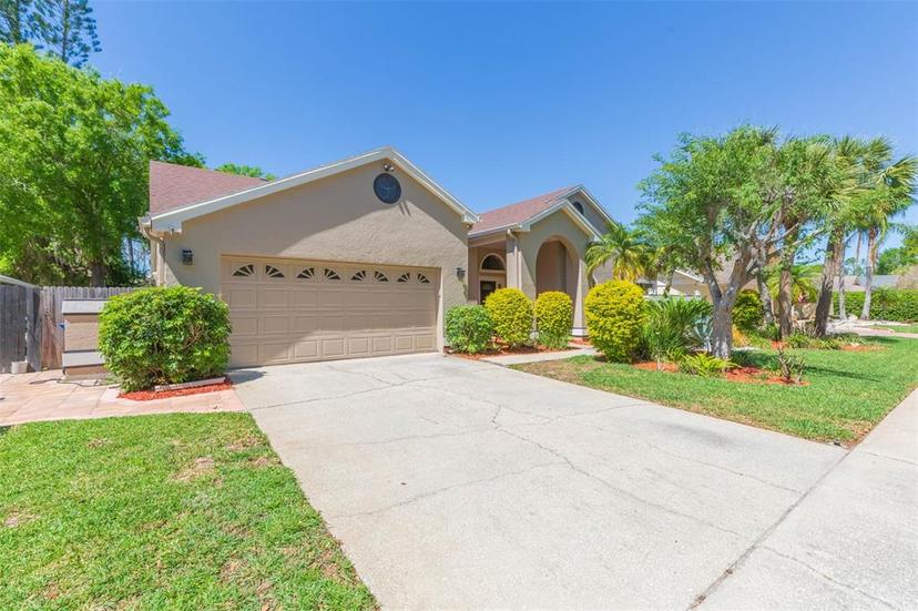 Picture of 15814 Hampton Village Drive, Tampa FL 33618