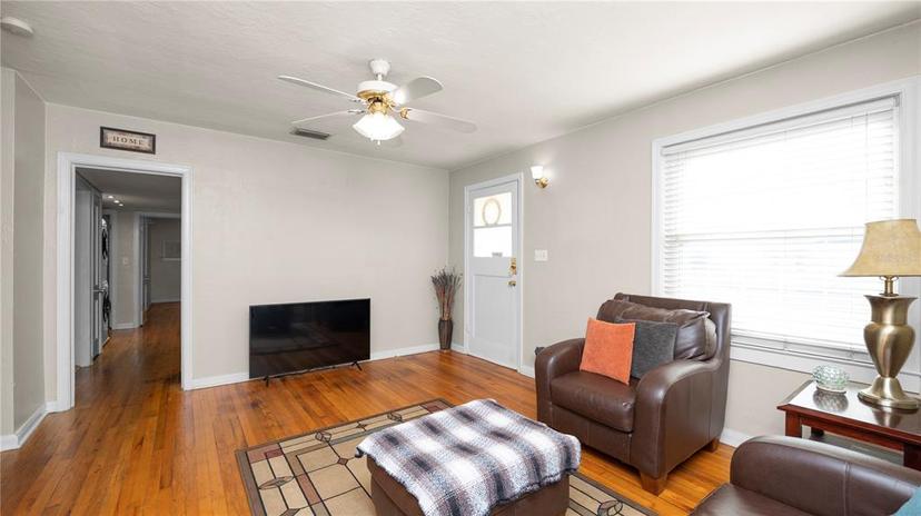 Picture of 2104 W End Avenue, Lakeland FL 33803