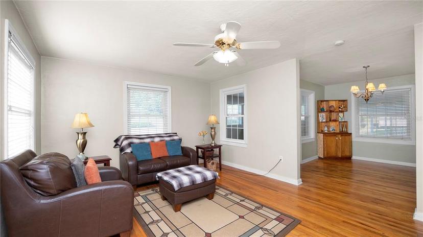 Picture of 2104 W End Avenue, Lakeland FL 33803