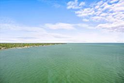Picture of 7200 Sunshine Skyway Lane S Unit 16G, St Petersburg, FL 33711