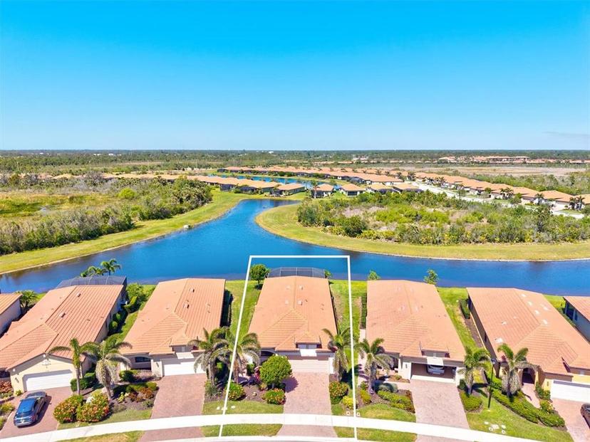 Picture of 10064 Cozy Grove Drive, Venice FL 34293