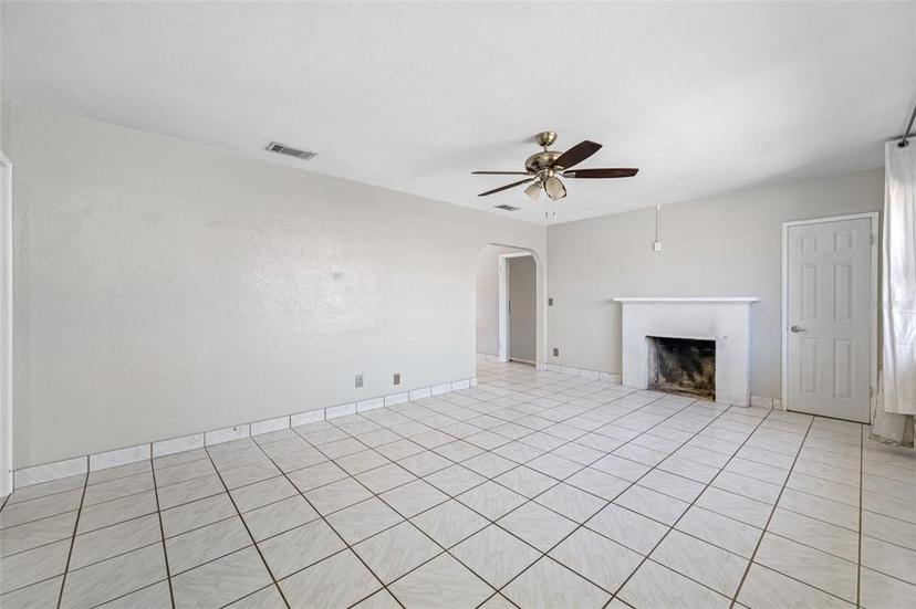 Picture of 3310 W Swann Avenue, Tampa FL 33609