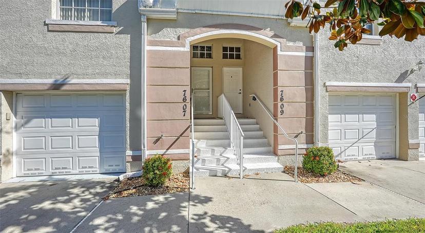 Picture of 7609 Sweetbay Circle Unit 7609, Bradenton FL 34203