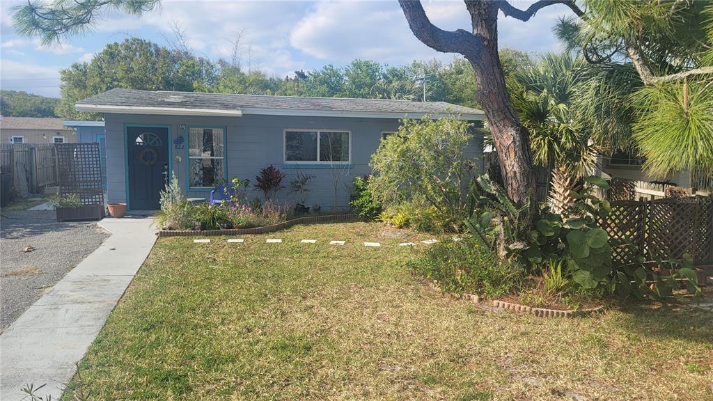 Picture of 822 E 9Th Avenue, New Smyrna Beach, FL 32169