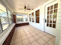 Picture of 160 16Th Avenue Ne, St Petersburg, FL 33704
