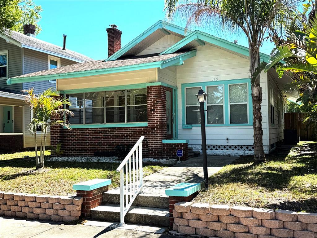 Picture of 160 16Th Avenue Ne, St Petersburg, FL 33704
