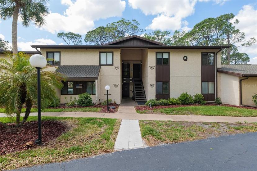 Picture of 661 Midway Drive Unit B, Ocala FL 34472