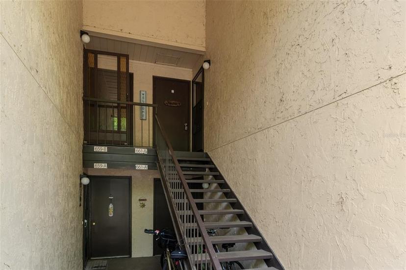 Picture of 661 Midway Drive Unit B, Ocala FL 34472