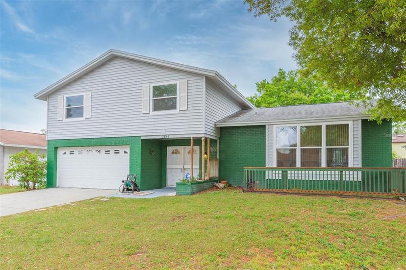 Picture of 7434 Oakvista Circle, Tampa FL 33634