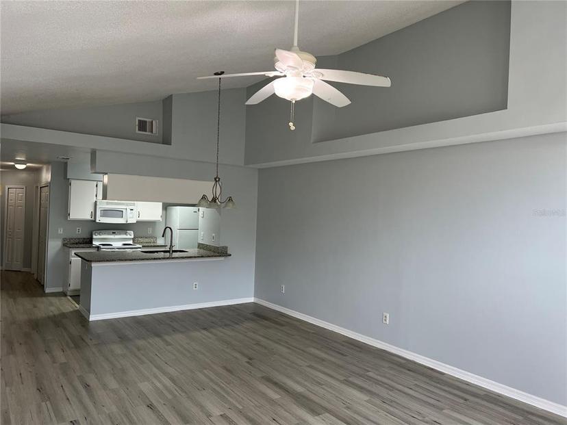 Picture of 2020 Royal Bay Boulevard Unit 92, Kissimmee FL 34746