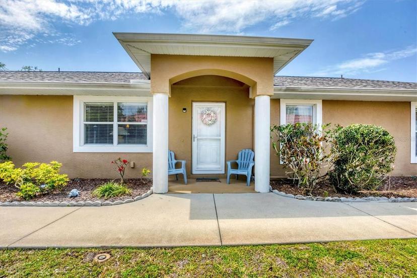 Picture of 182 Rotonda Boulevard W Unit B, Rotonda West FL 33947
