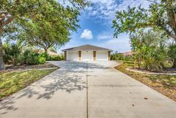 Picture of 182 Rotonda Boulevard W Unit B, Rotonda West, FL 33947