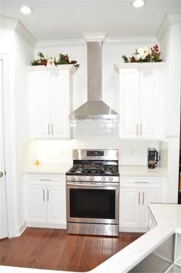 Picture of 402 S Hudson Street, Orlando, FL 32835