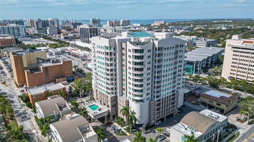 Picture of 1771 Ringling Boulevard Unit 1212, Sarasota FL 34236