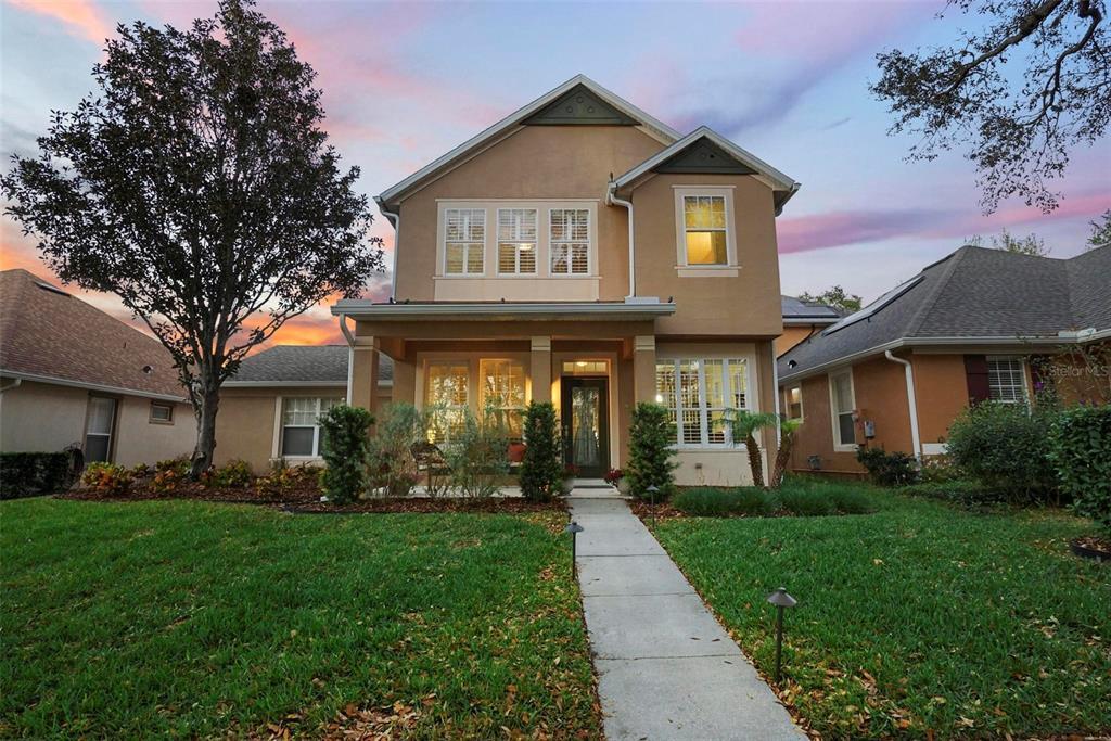Picture of 104 W Lake Victoria Circle, Deland, FL 32724