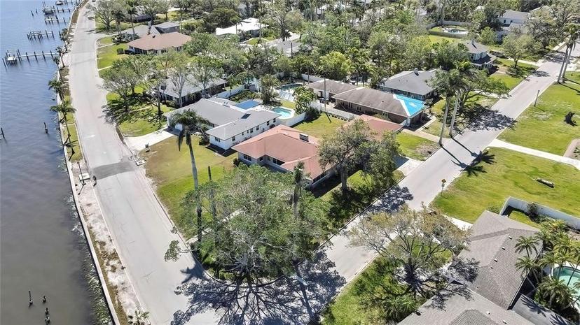 Picture of 2435 Riverview Boulevard, Bradenton FL 34205