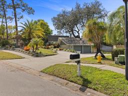 Picture of 2860 Briarwood Lane, Palm Harbor, FL 34683