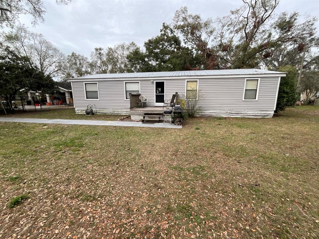 Picture of 1329 Wilkinson Drive, Plant City, FL 33566
