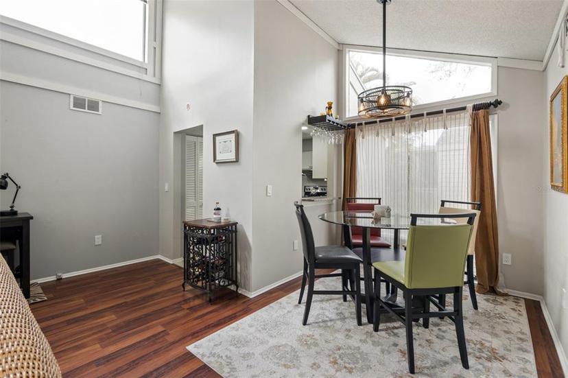 Picture of 2224 Bahia Vista Street Unit E6, Sarasota FL 34239