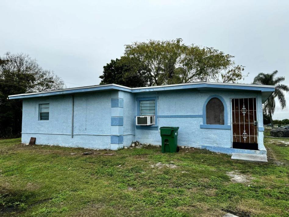 Picture of 225 NW 11Th Avenue, South Bay, FL 33493