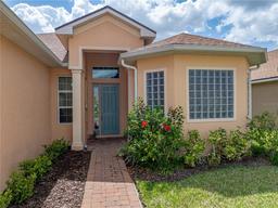 Picture of 1124 Sawgrass Drive, Winter Haven, FL 33884