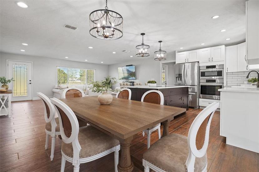Picture of 8122 Ehren Cemetery Road, Land O Lakes FL 34639