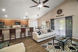 Picture of 2269 Bracknell Forest Trail, Tavares, FL 32778
