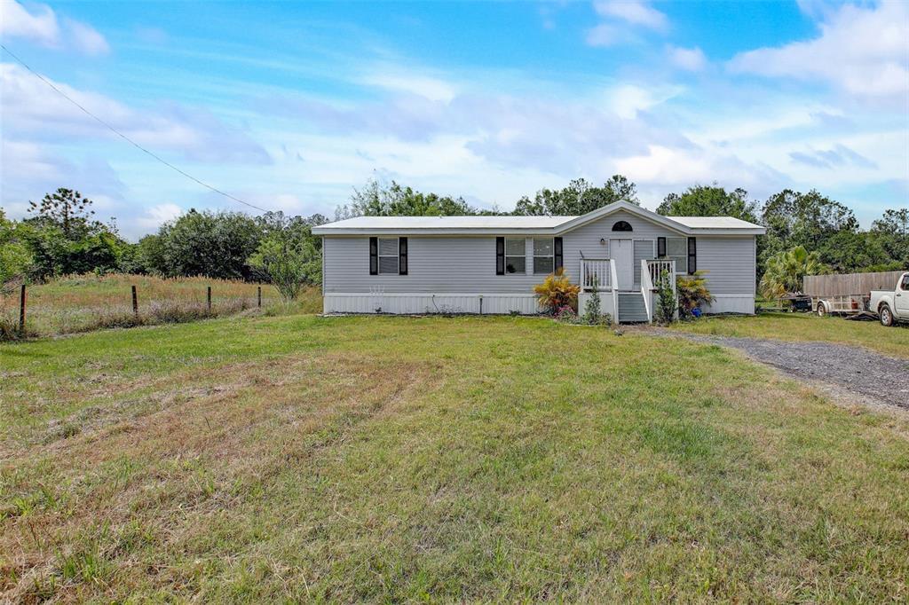 Picture of 900 Saddlewood Boulevard, Lakeland, FL 33809