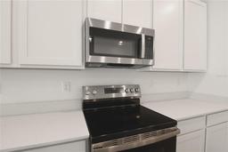 Picture of 1134 Olivine Avenue, Dundee, FL 33838