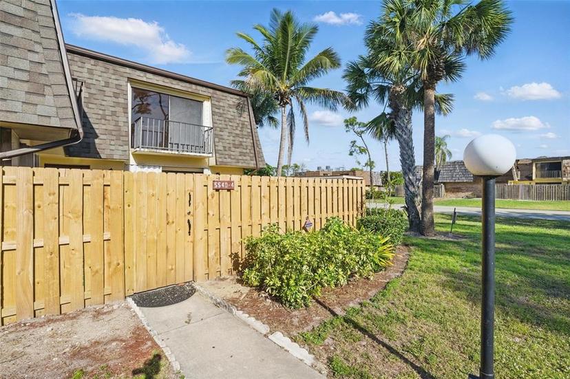 Picture of 5540 Malt Drive Unit 4, Fort Myers FL 33907