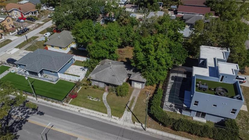 Picture of 803 W Columbus Drive, Tampa FL 33602